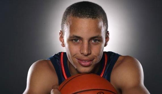 首回合交锋 首回合交锋